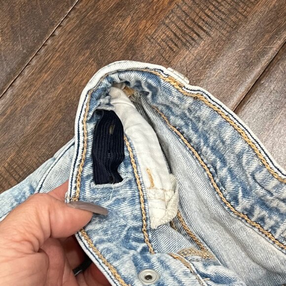 Ambercrombie Kids 7/8 high rise cut off Jean Shorts - Picture 3 of 6